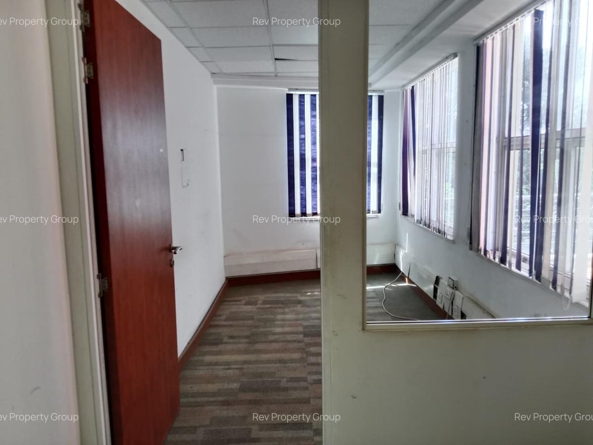 Office with Backup Generator in Kilimani - 9