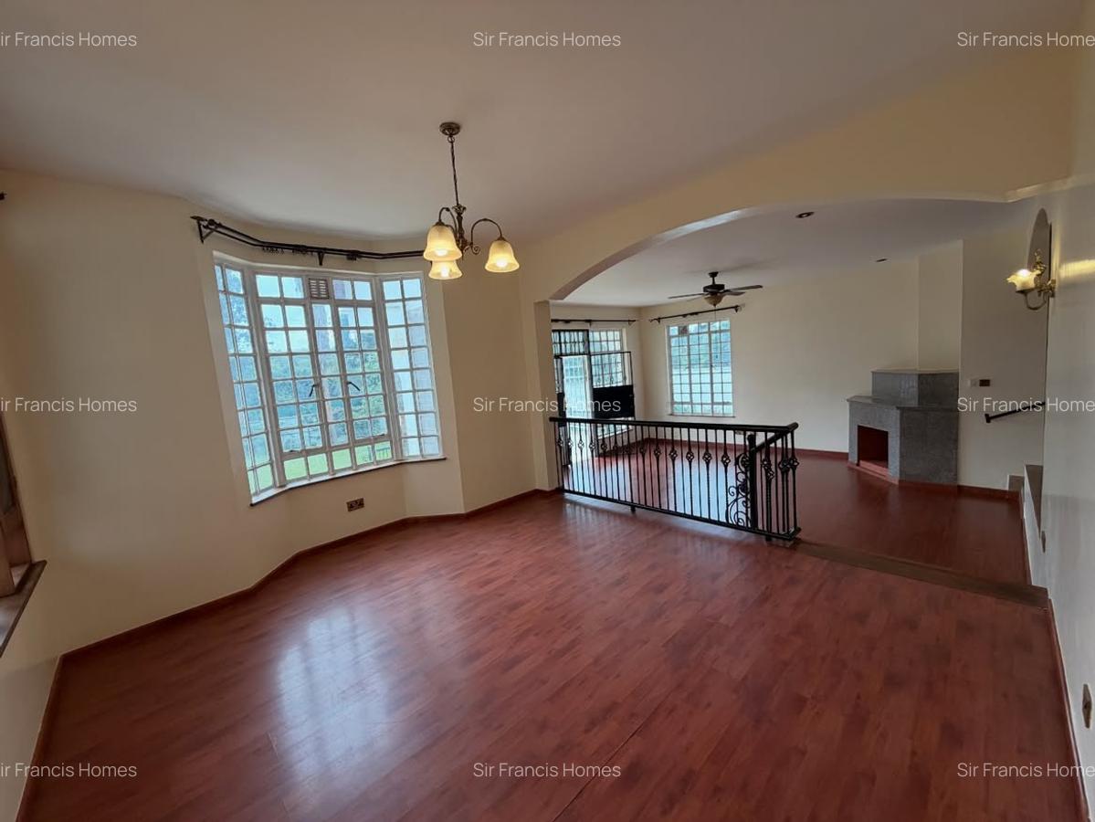 5 Bed House with En Suite in Runda - 7