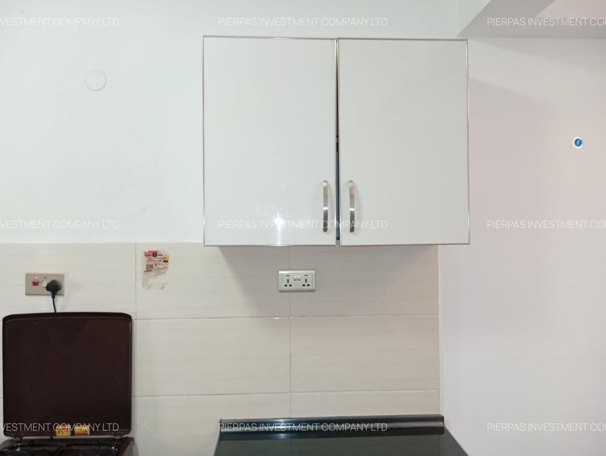 Serviced 3 Bed Apartment with En Suite in Kilimani - 18