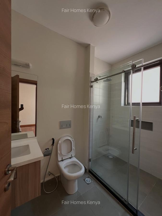 5 Bed Townhouse with En Suite at Njumbi Road - 12