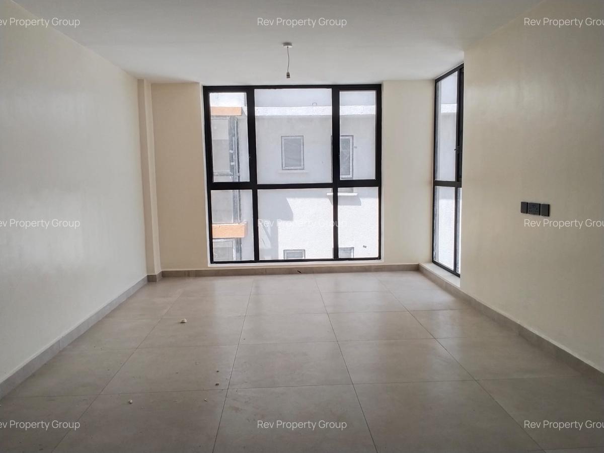 4 Bed Apartment with En Suite in Westlands Area - 17