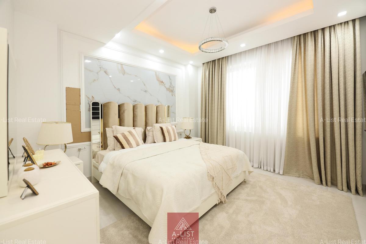 4 Bed Apartment with En Suite at General Mathenge - 12