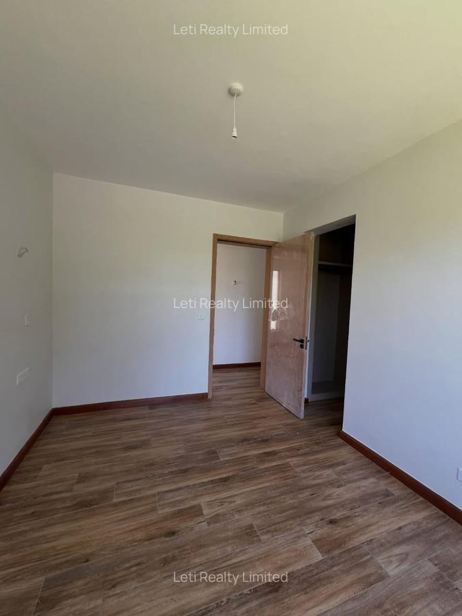 6 Bed Townhouse with En Suite in Lavington - 8