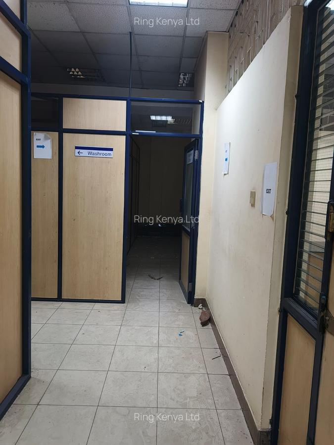 11,000 ft² Office in Nairobi CBD - 6