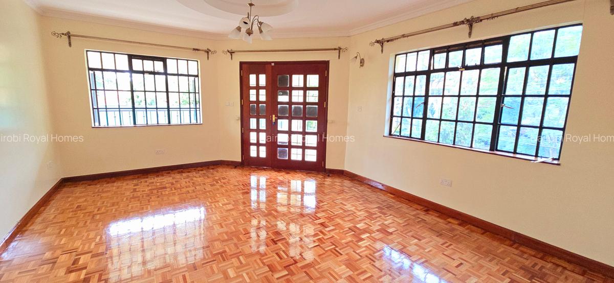4 Bed Townhouse with En Suite at Convent Drive - 11