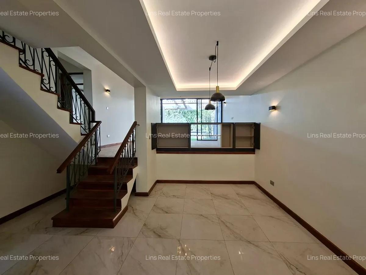 4 Bed Townhouse with En Suite in Westlands Area - 6