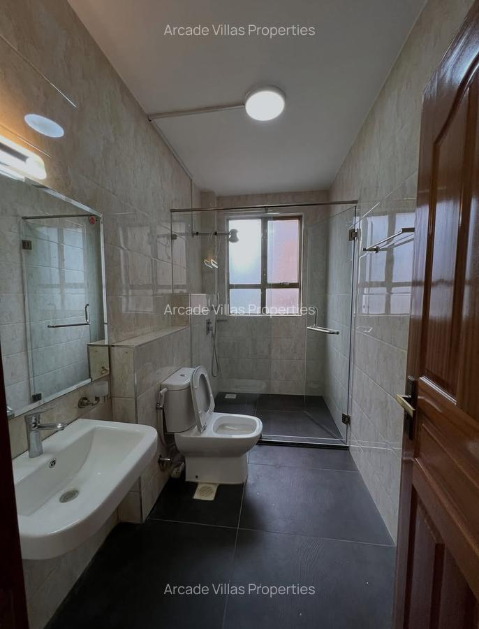 3 Bed Apartment with En Suite in Kileleshwa - 6