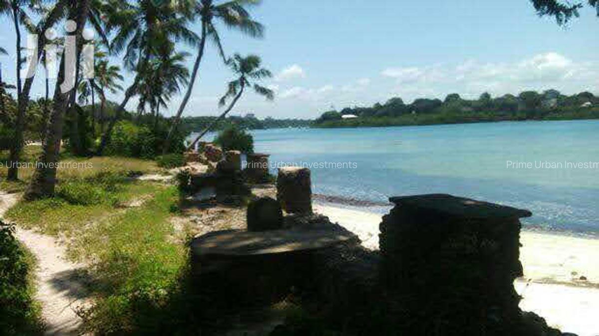 7 ac Land at Shanzu Serena - Overlooking Mtwapa Creek - 5