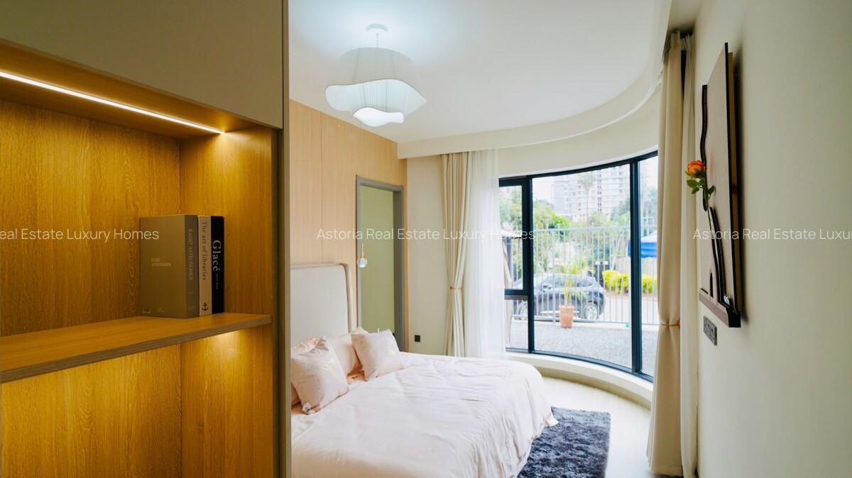 2 Bed Apartment with En Suite at 2026-262 - 2