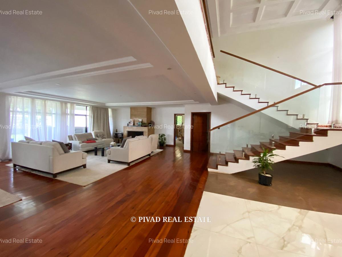 5 Bed House with Garden in Runda - 6