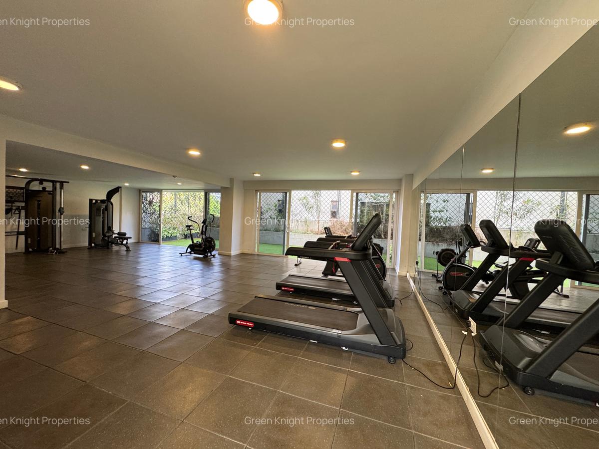 Serviced 1 Bed Apartment with En Suite in Westlands Area - 13