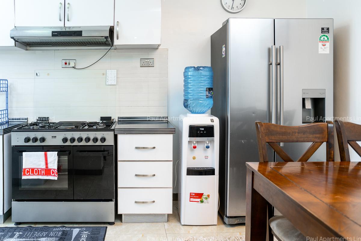 Serviced 2 Bed Apartment with En Suite at Kindaruma Road - 8