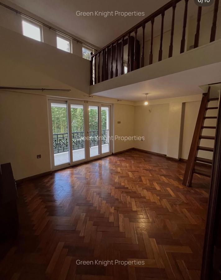 5 Bed Townhouse with En Suite in Lavington - 8