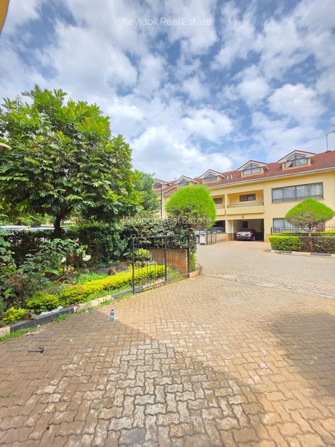 5 Bed Townhouse with En Suite at Gitanga Road - 6