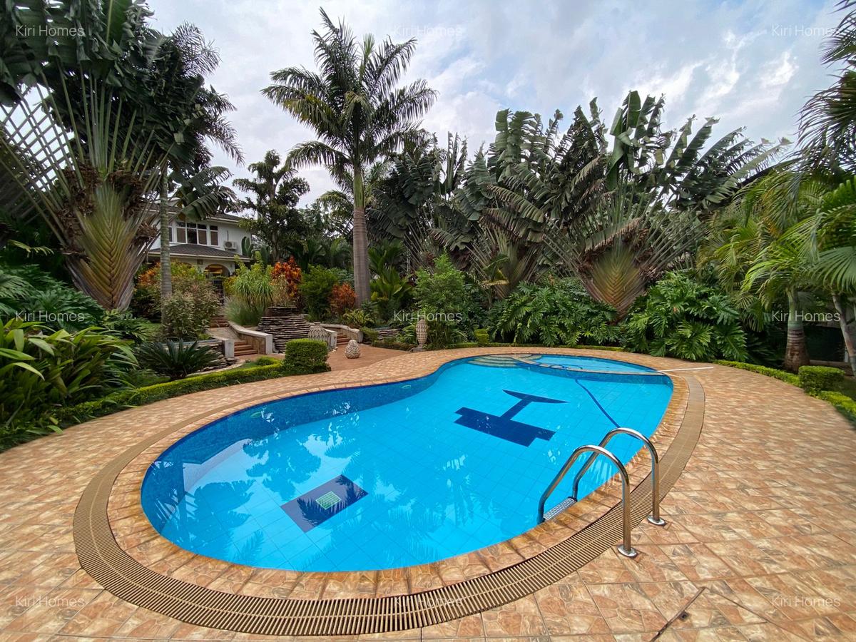 4 Bed Townhouse with En Suite in Runda - 15