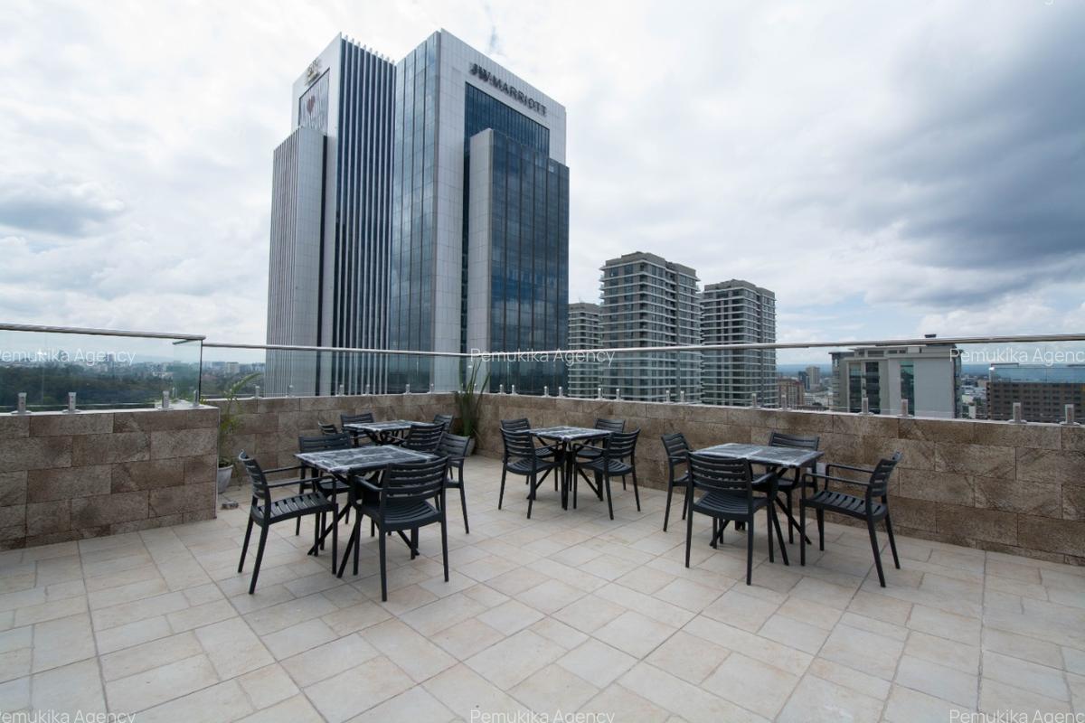 2 Bed Apartment with En Suite in Westlands Area - 17