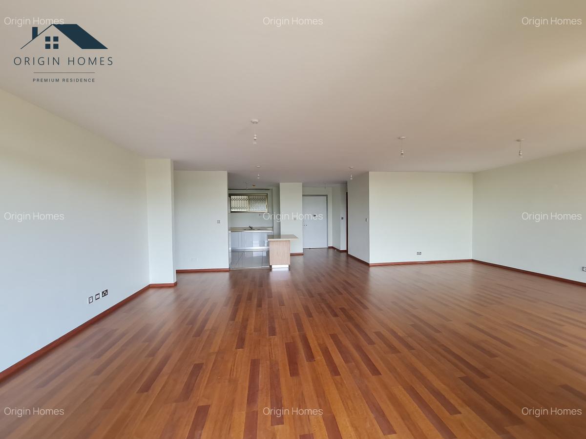 3 Bed Apartment with En Suite at Parklands Road - 9