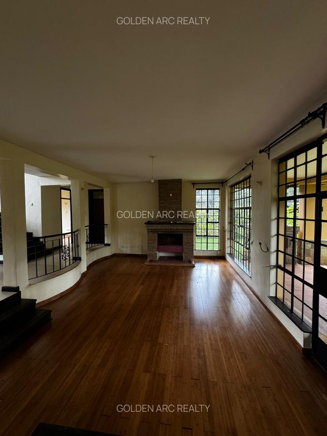 5 Bed Townhouse with En Suite in Karen - 4
