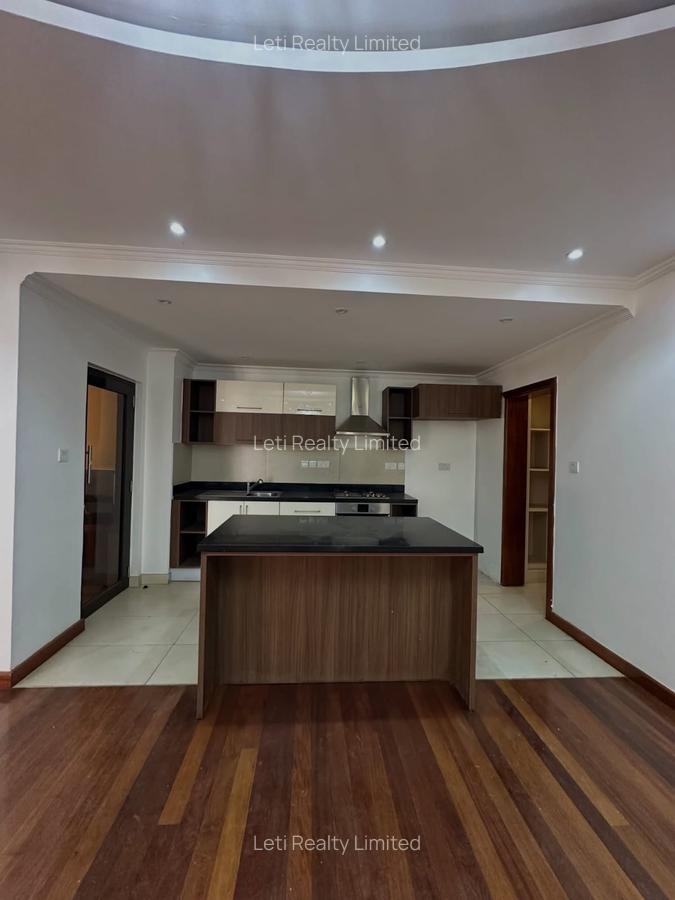 5 Bed Townhouse with En Suite in Kileleshwa - 3