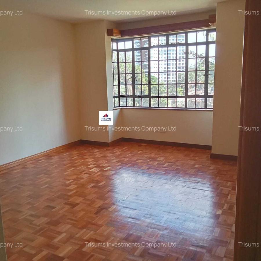 4 Bed Apartment with En Suite in Rhapta Road - 16