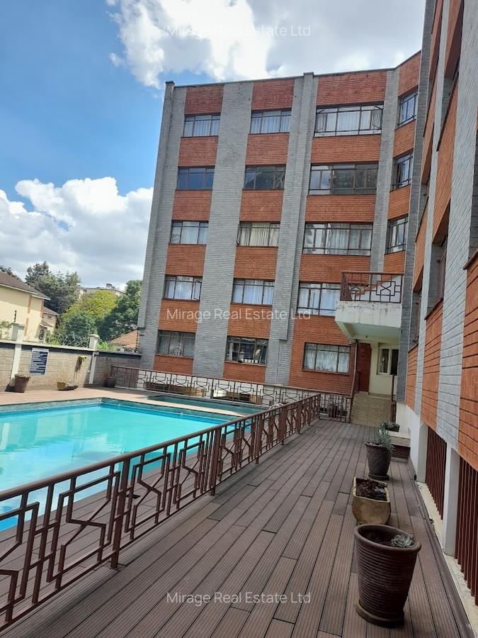 1 Bed Apartment with Swimming Pool in Kilimani - 1