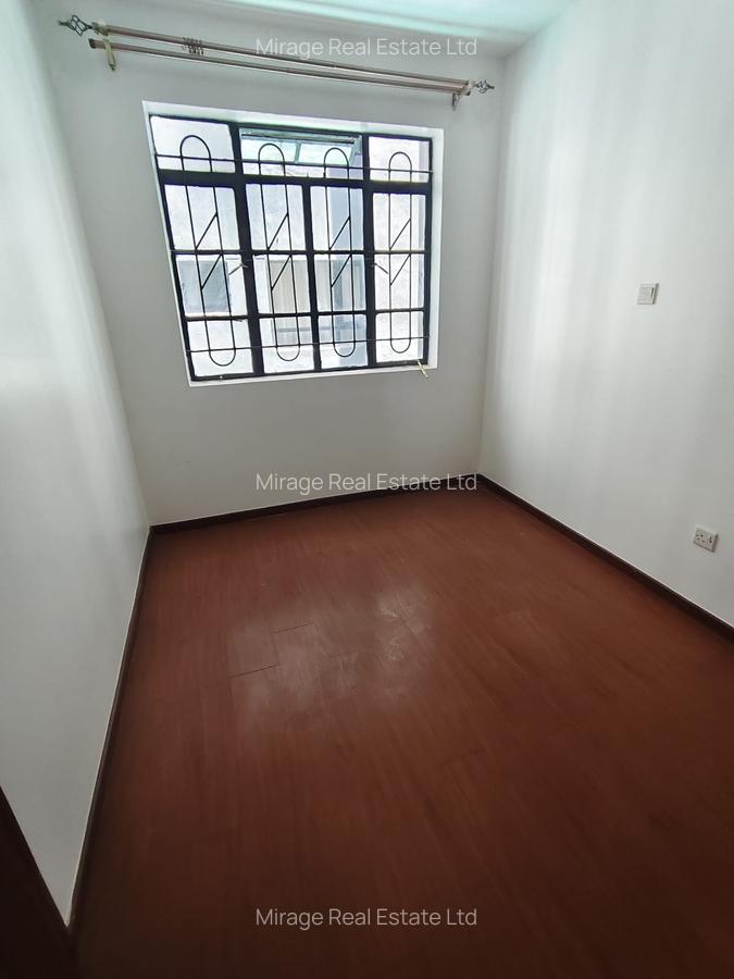 3 Bed Apartment with En Suite in Lavington - 12