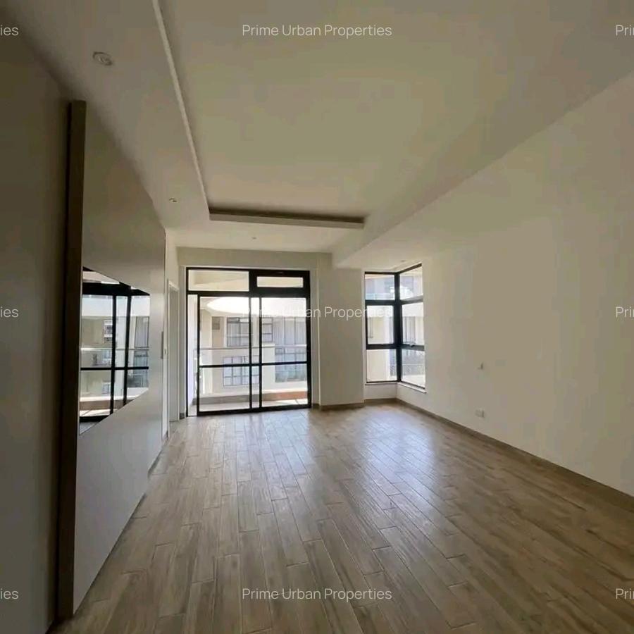4 Bed Apartment with En Suite in Riverside - 17