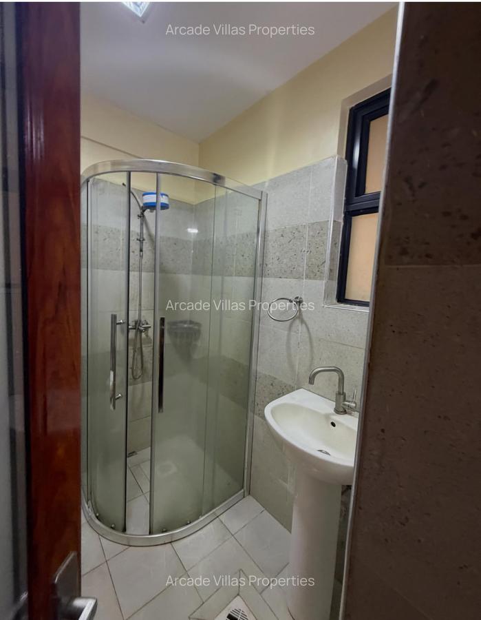 3 Bed Apartment with Gym in Kileleshwa - 6