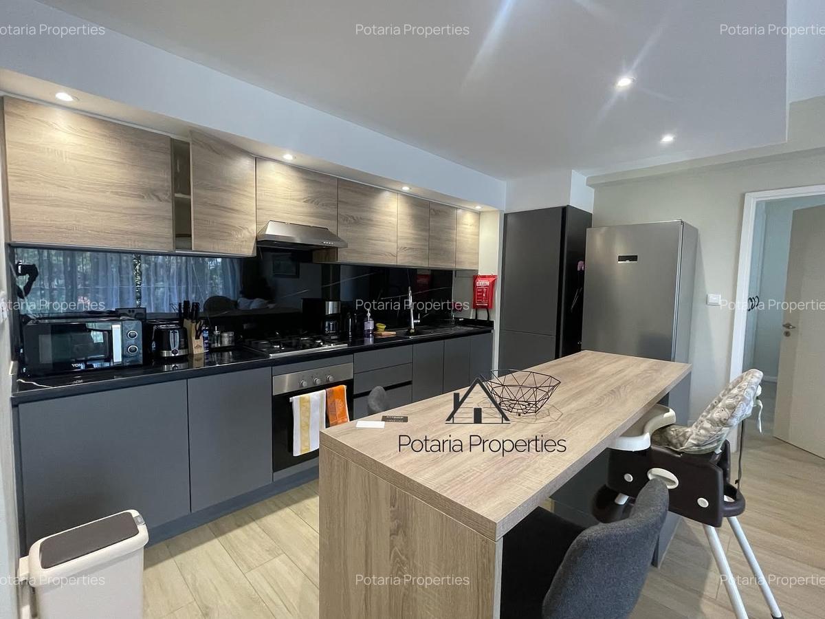 Serviced 2 Bed Apartment with En Suite in Riverside - 7