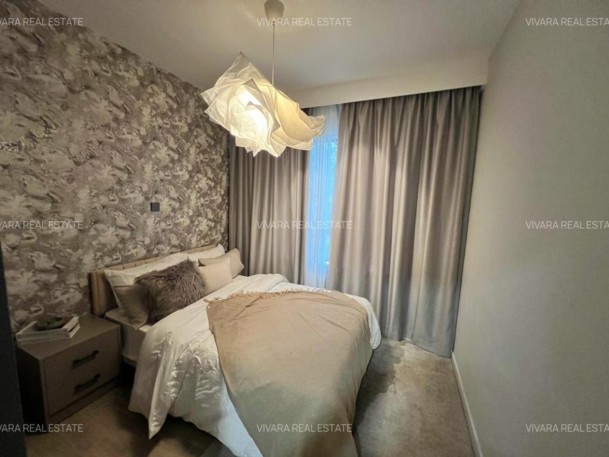 2 Bed Apartment with En Suite in Lavington - 6
