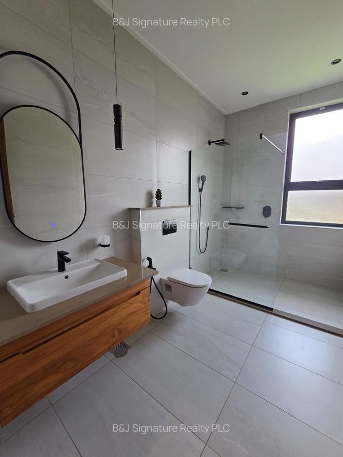 4 Bed Townhouse with En Suite in Loresho - 4