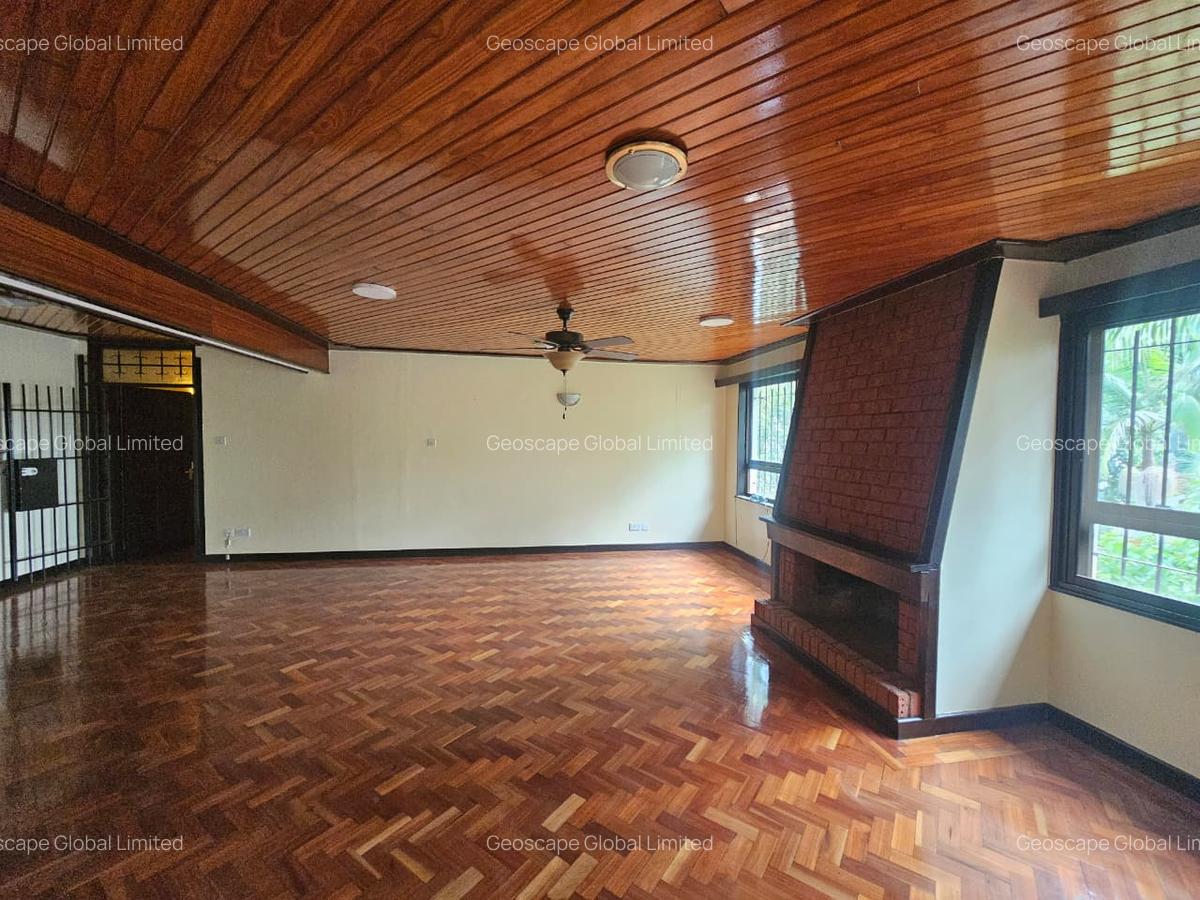 3 Bed Townhouse with En Suite in Westlands Area - 2