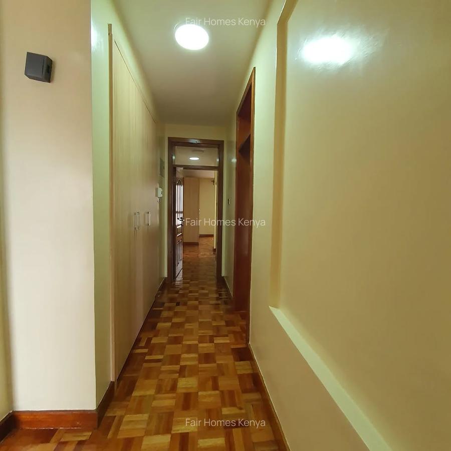3 Bed Apartment with En Suite at Othaya Road - 7