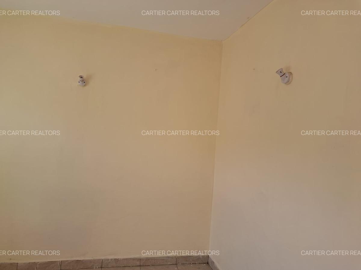 4 Bed Townhouse with En Suite in South C - 8