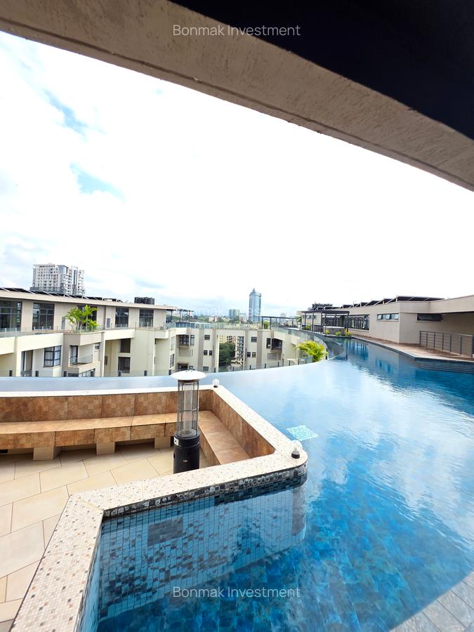 4 Bed Apartment with En Suite at Riverside Drive - 15
