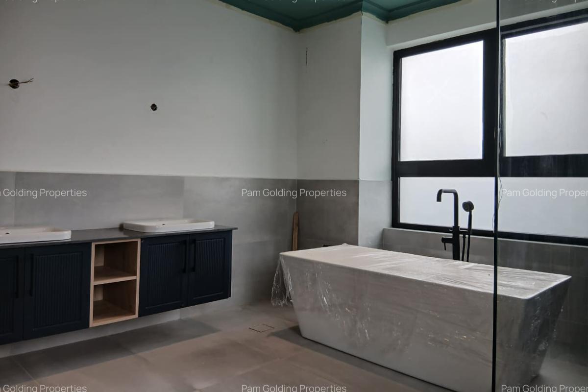 5 Bed House with En Suite at Ruiru-Kamiti Road - 11