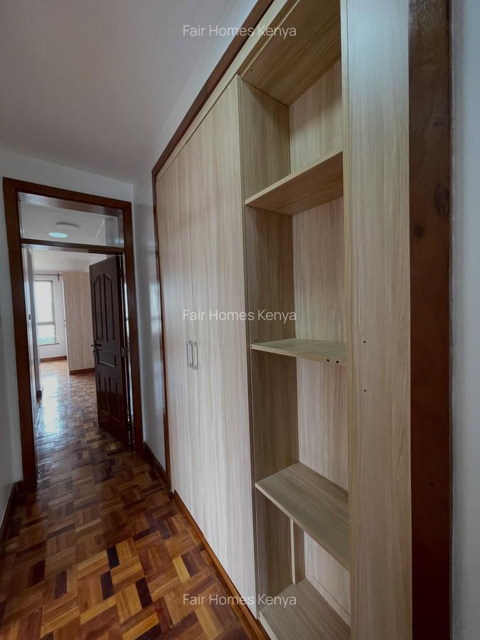 3 Bed Apartment with En Suite at Othaya Road - 16