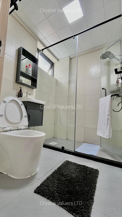 Serviced 1 Bed Apartment with En Suite in Westlands Area - 14