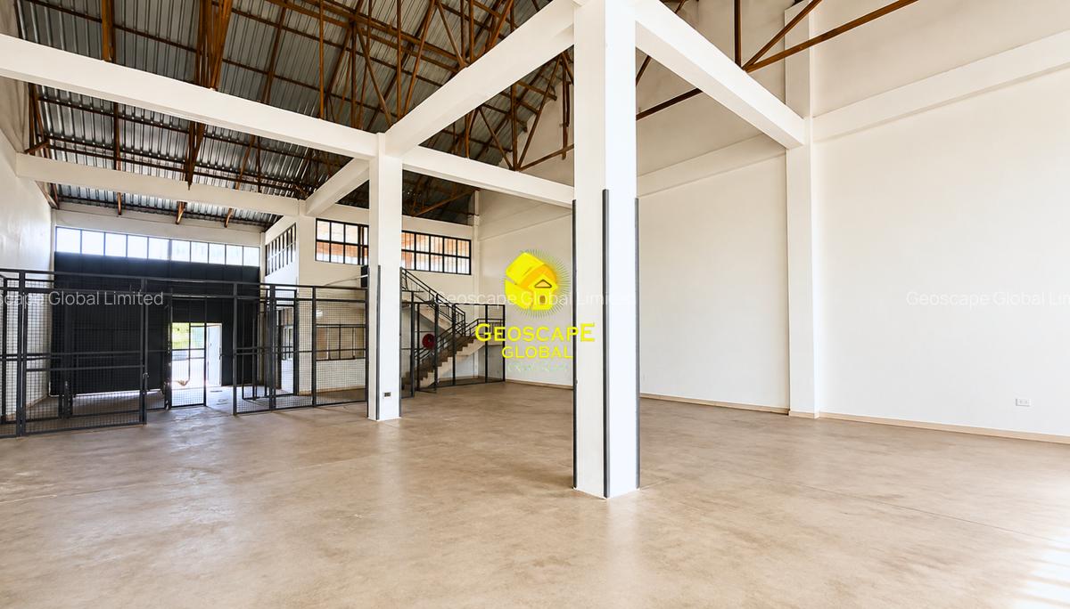 3,450 ft² Warehouse with Fibre Internet in Kikuyu Town - 1