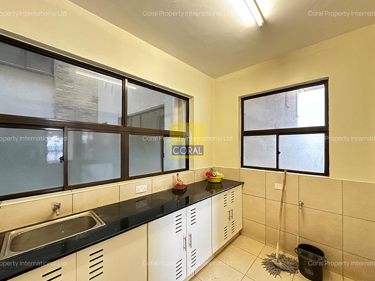 3 Bed Apartment in General Mathenge - 5