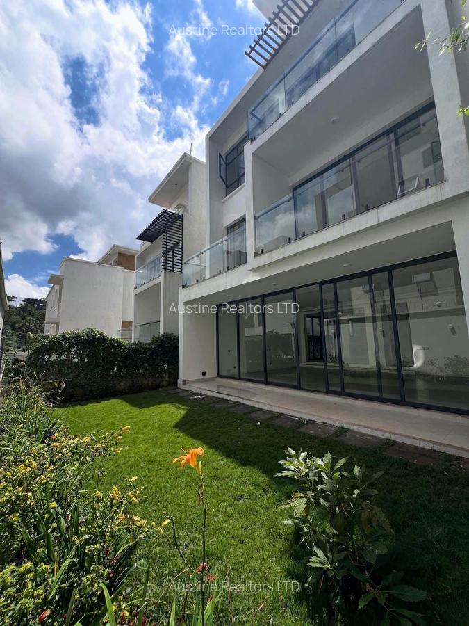 5 Bed Villa with En Suite in Lavington - 15