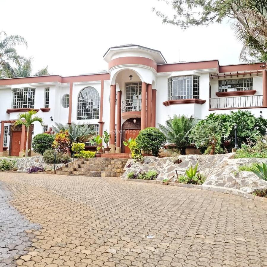 5 Bed House at Nyari - 1