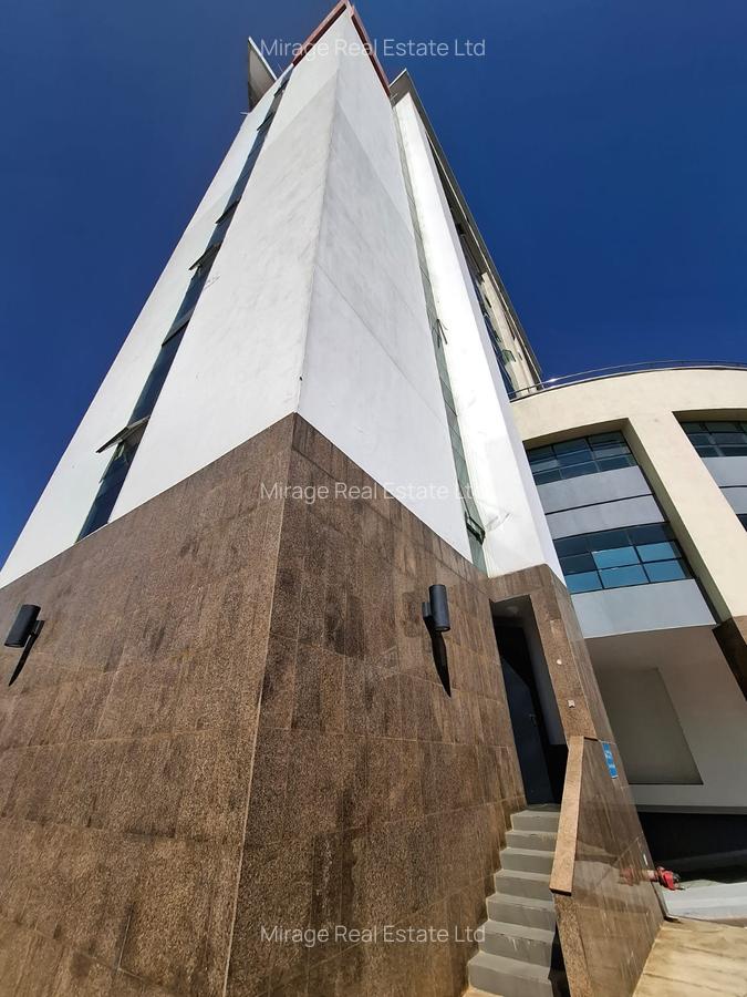 6,162 ft² Office with Service Charge Included in Westlands Area - 12