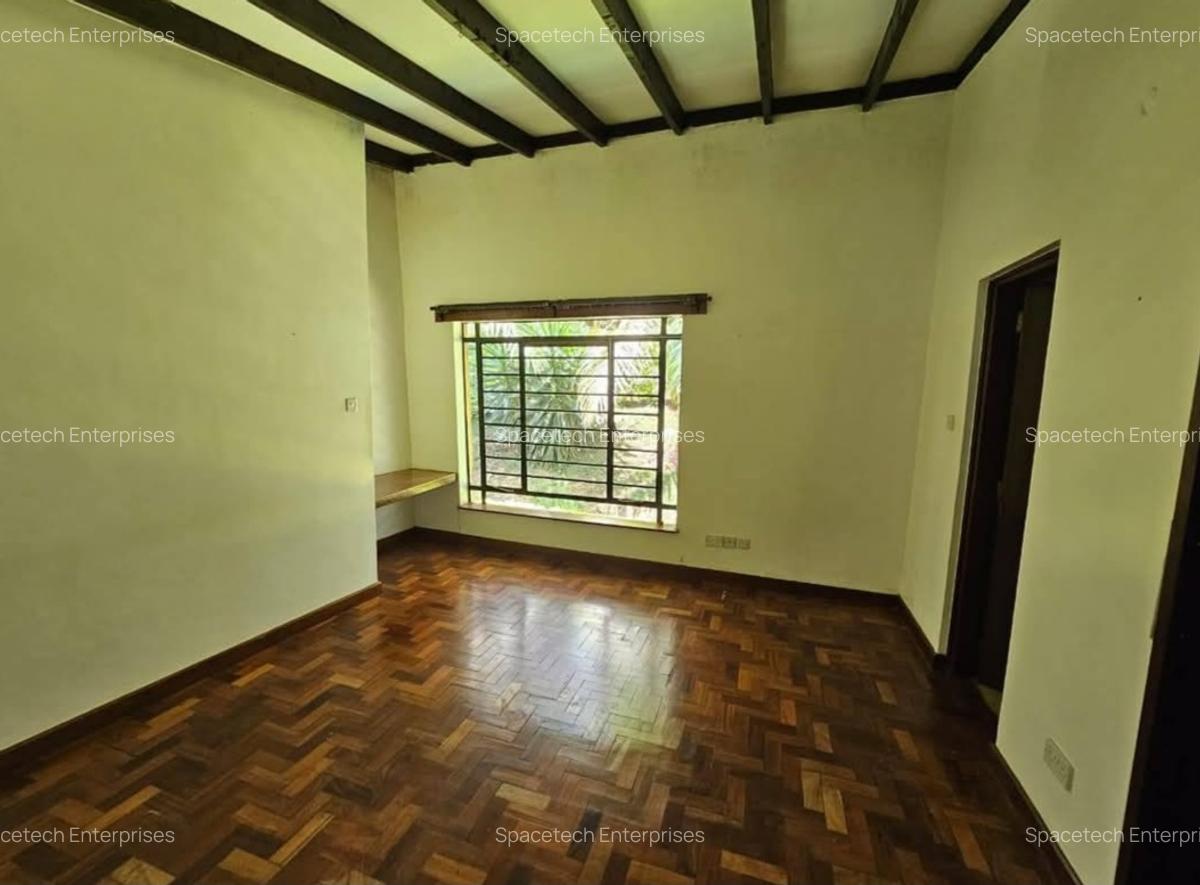 5 Bed Townhouse with En Suite in Kitisuru - 5