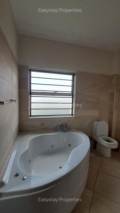 2 Bed Apartment with En Suite in Kilimani - 8
