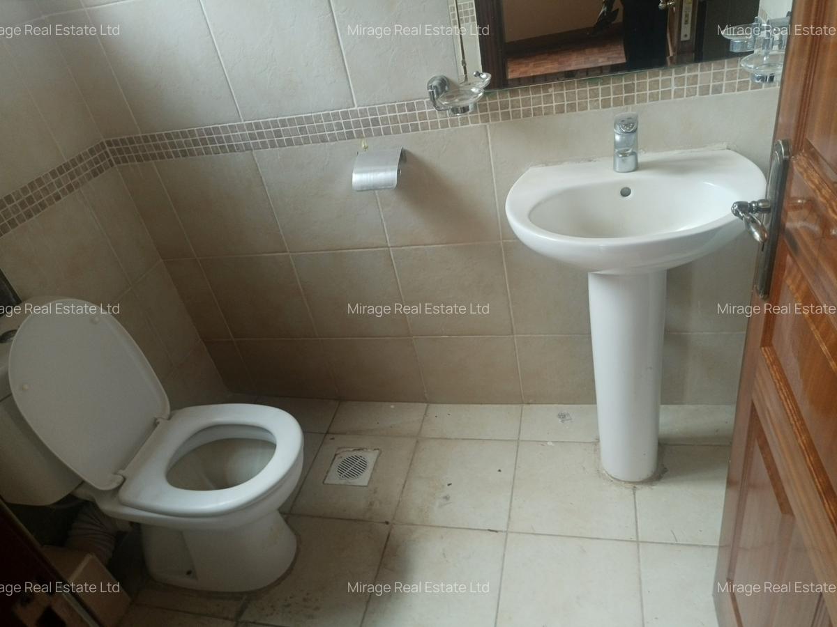 3 Bed Apartment with En Suite in Kilimani - 7