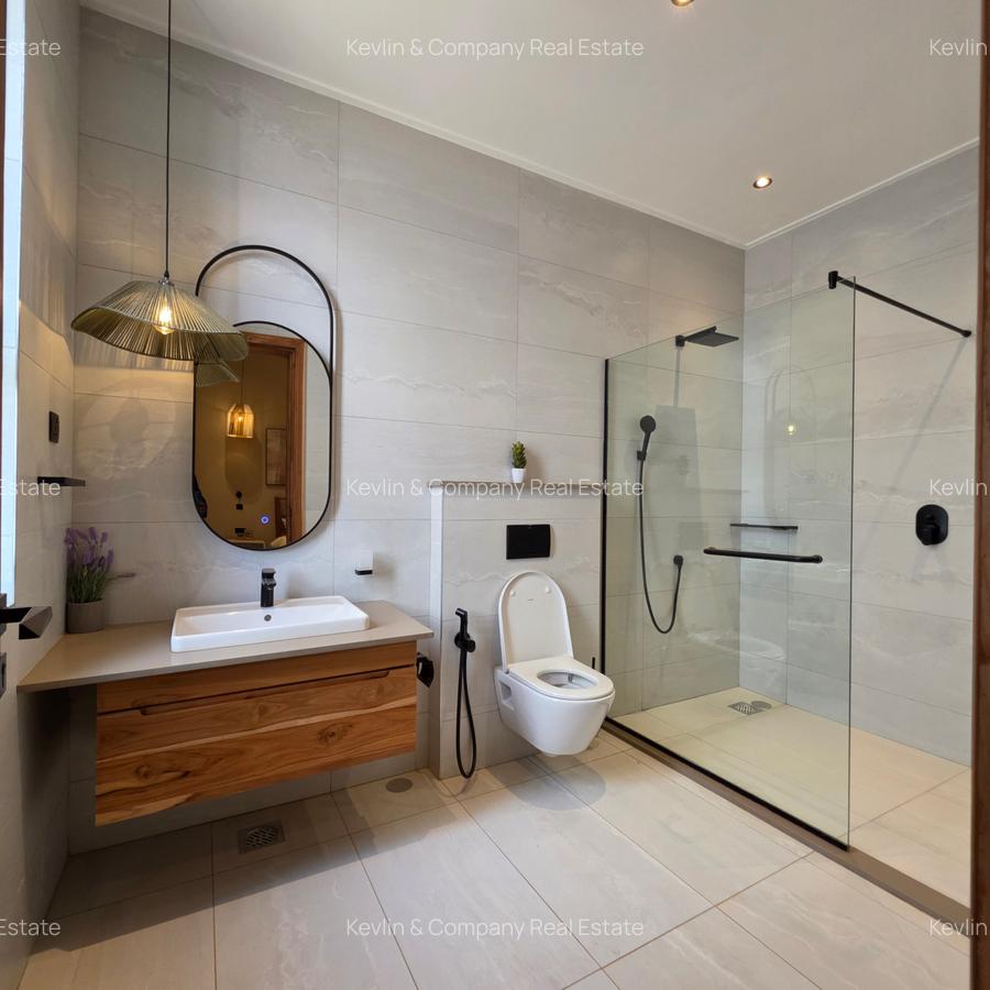 4 Bed Apartment with En Suite in Loresho - 19