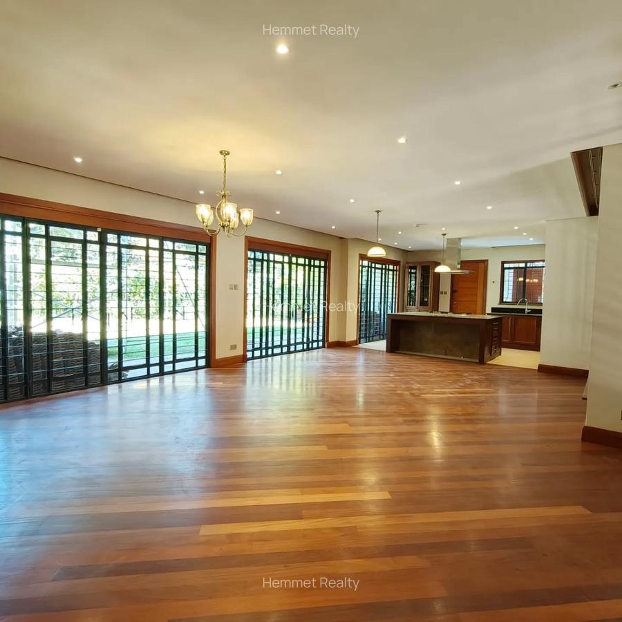 5 Bed Villa with En Suite in Lower Kabete - 4