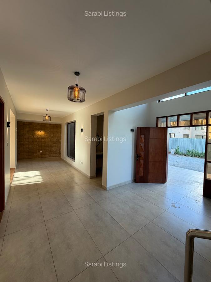 6 Bed Townhouse with En Suite in Karen - 2