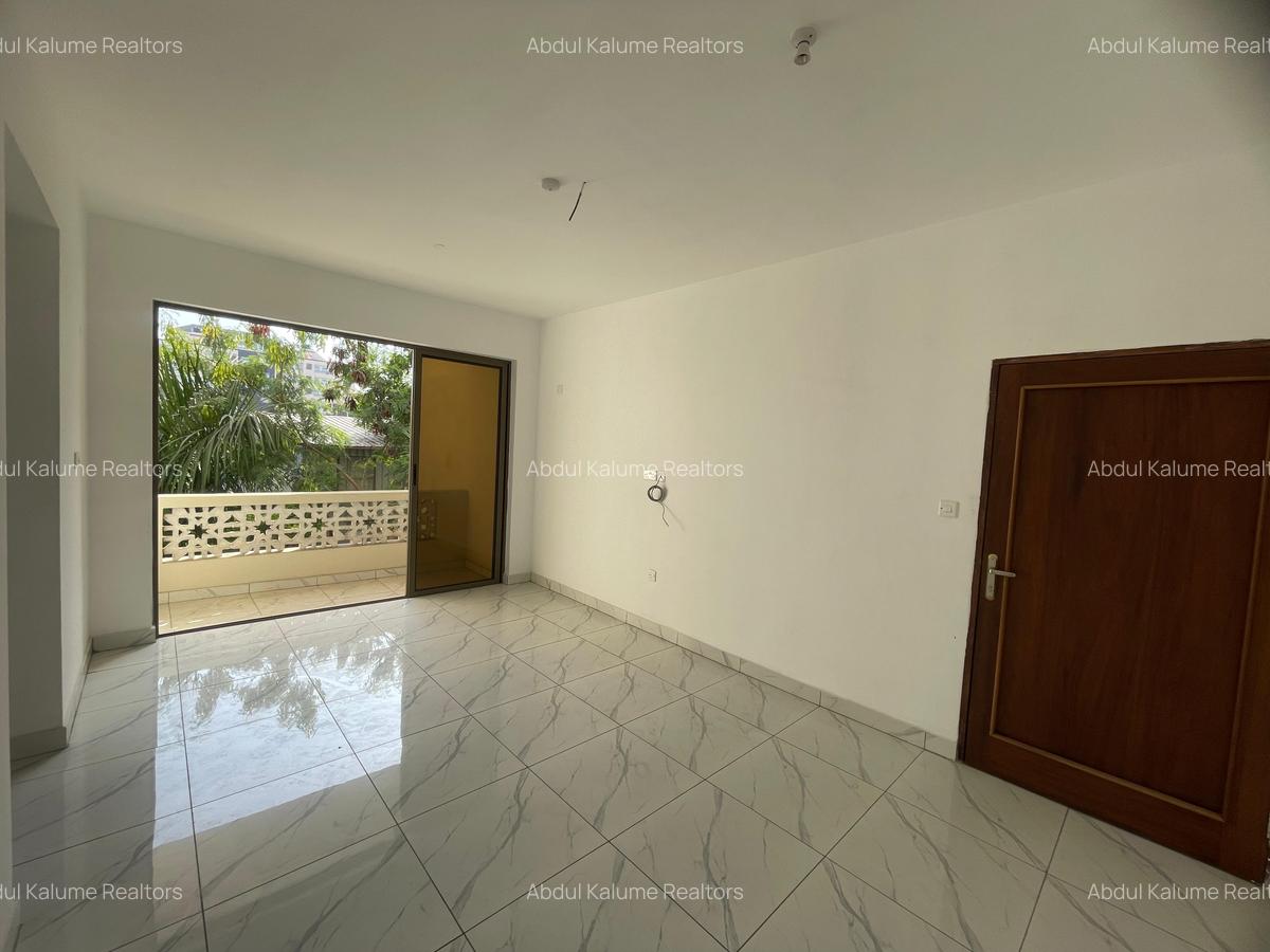 Serviced 3 Bed Apartment with En Suite at Bamburi - 6